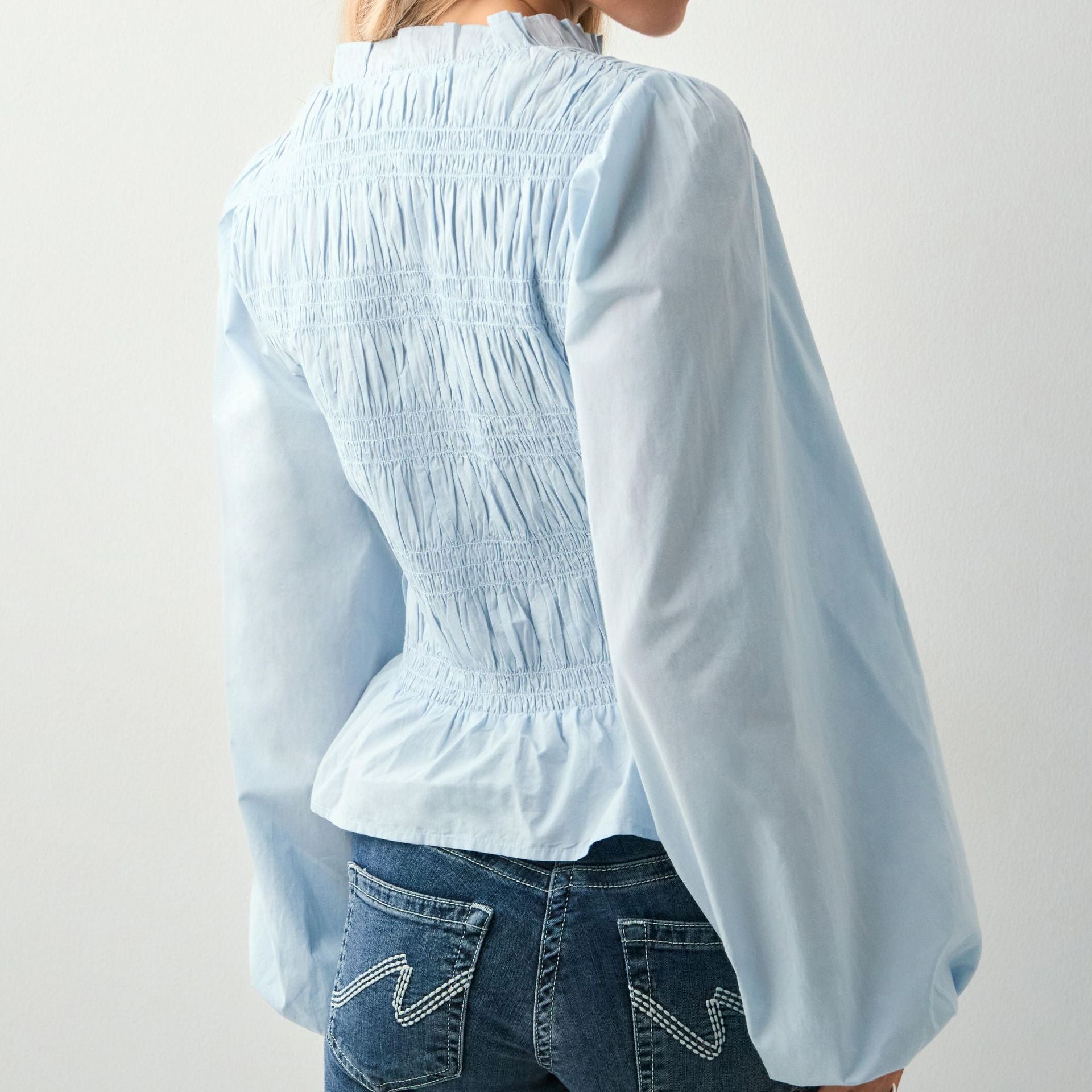Women's Solid Color Slim Fit Puff Sleeve Cardigan Top